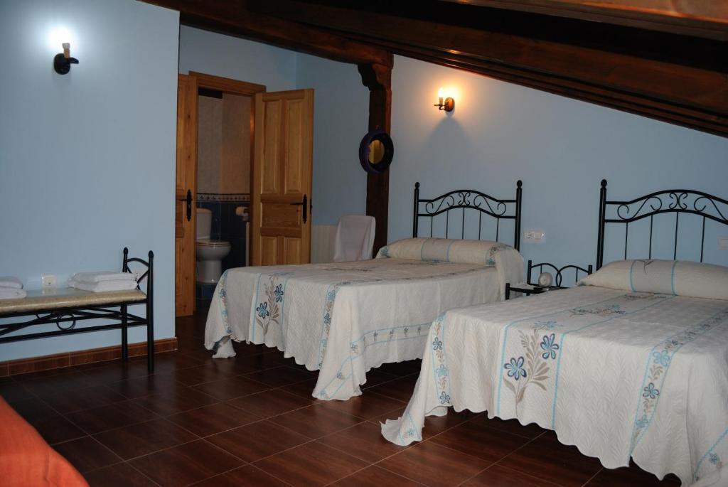 Hotel Hosteria El Corralucu Serdio Habitación foto